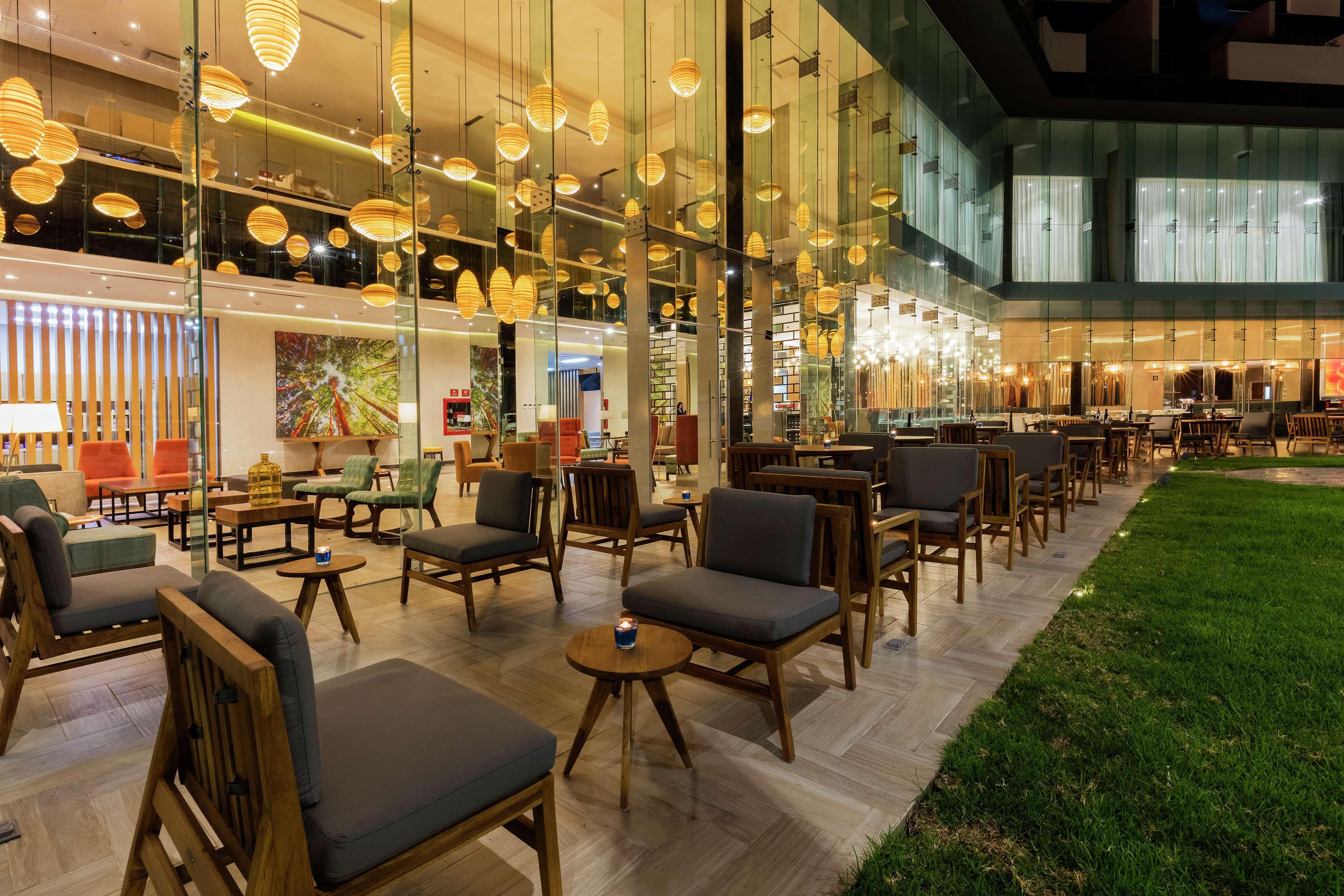 Hilton Garden Inn Salamanca Exterior photo